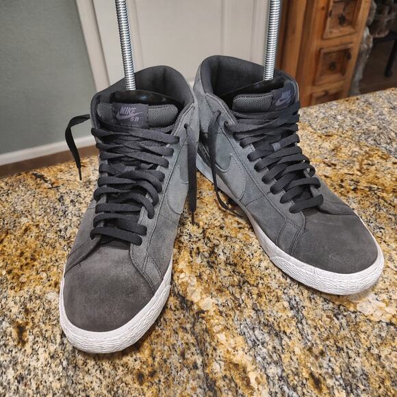 Nike SB Blazer Mid Sneakers Grey Size 10 ID 864349-006 main image 11